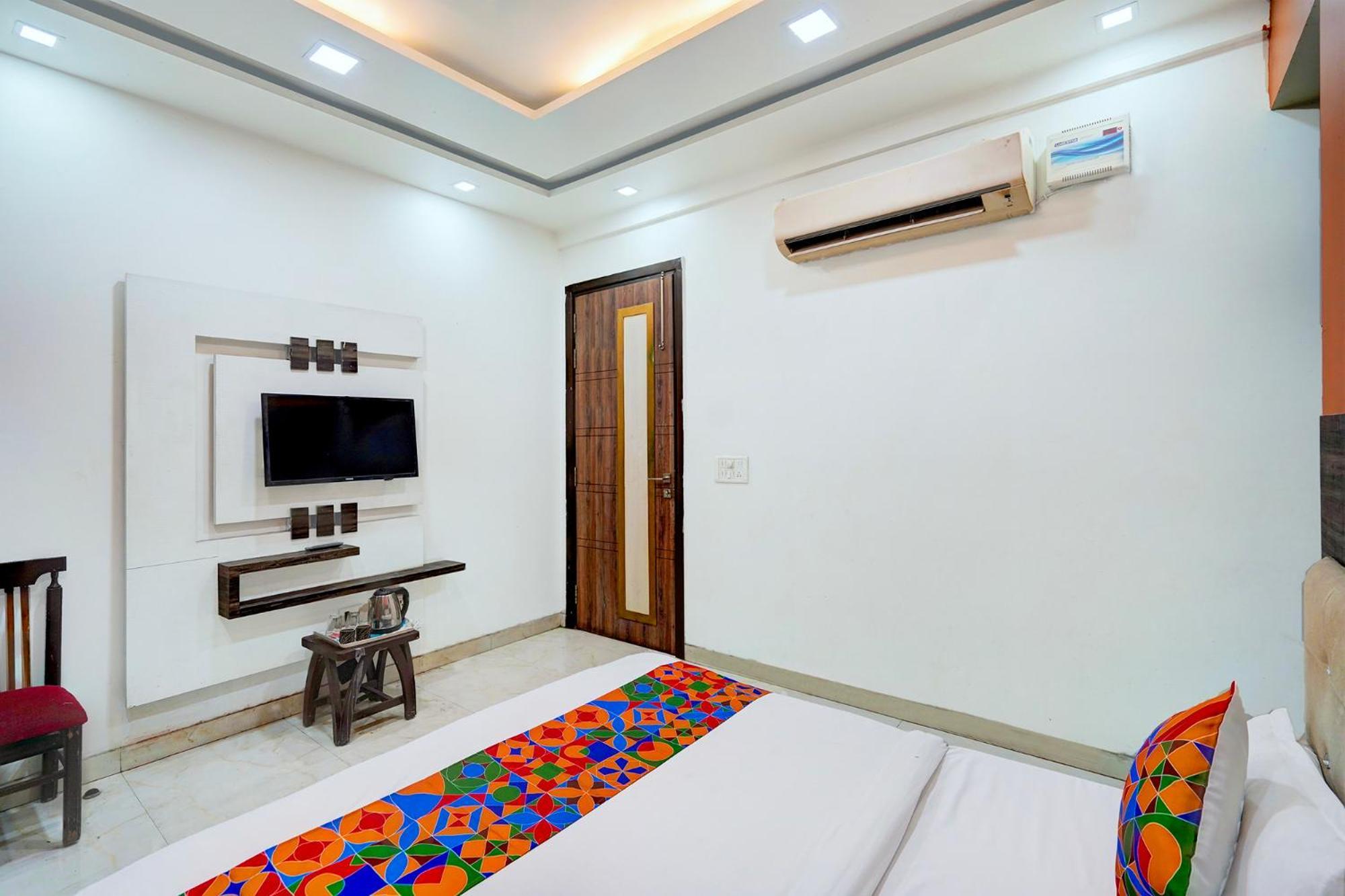 Fabhotel Season Grand Δελχί Εξωτερικό φωτογραφία